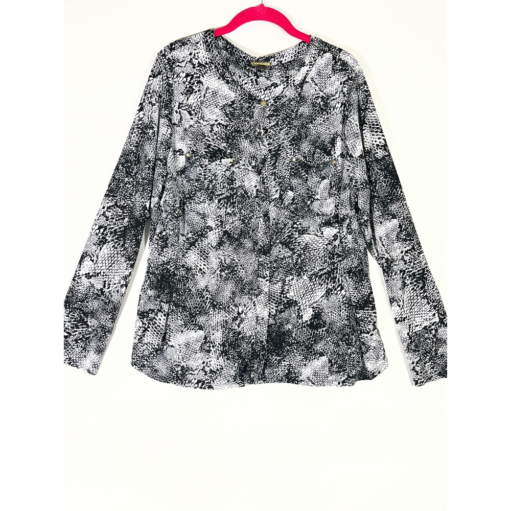 Dana Buchmanβ Blouse Women 1X Black White Snakeskin Print Long Sleeve Button Up